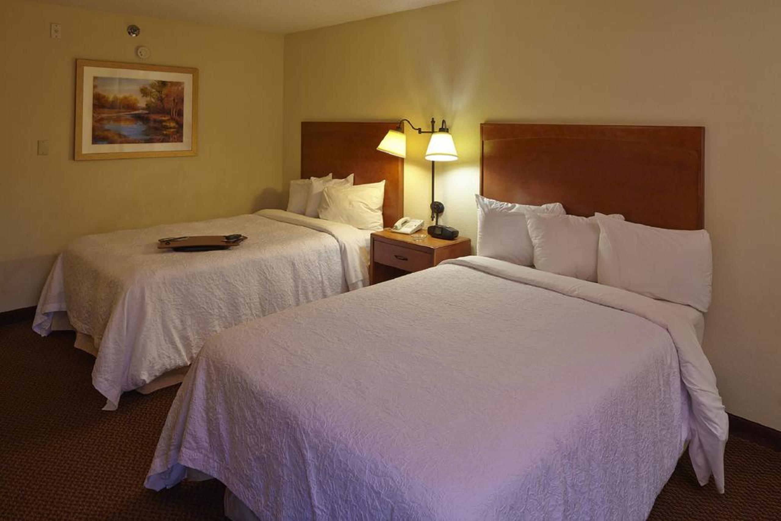 Comfort Inn Raleigh Midtown Exterior photo