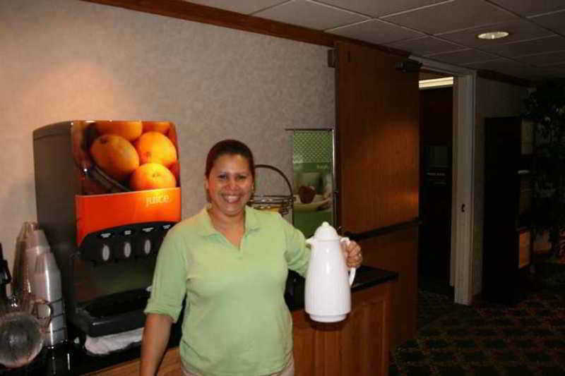Comfort Inn Raleigh Midtown Interior photo